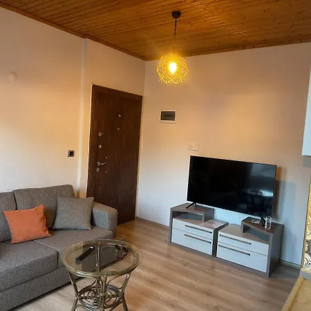1 Bedroom Close To Bus Station And Mall 200 Mb Wifi 公寓 *